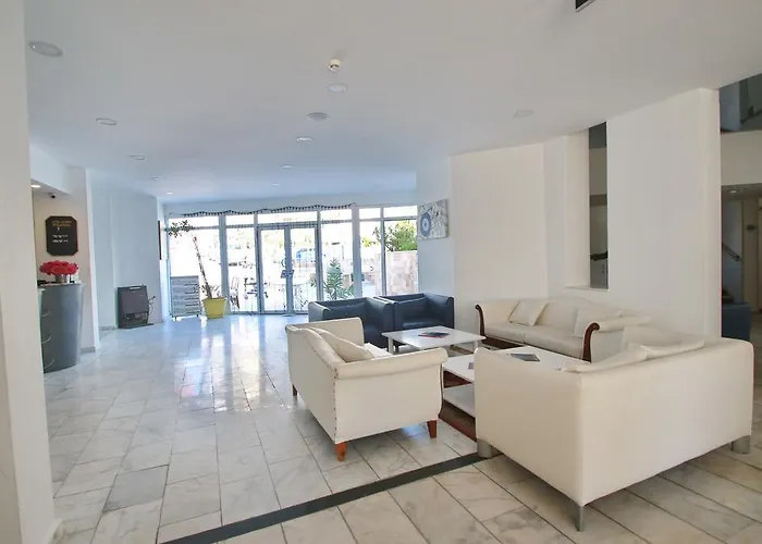 Otel Asena Kuşadası